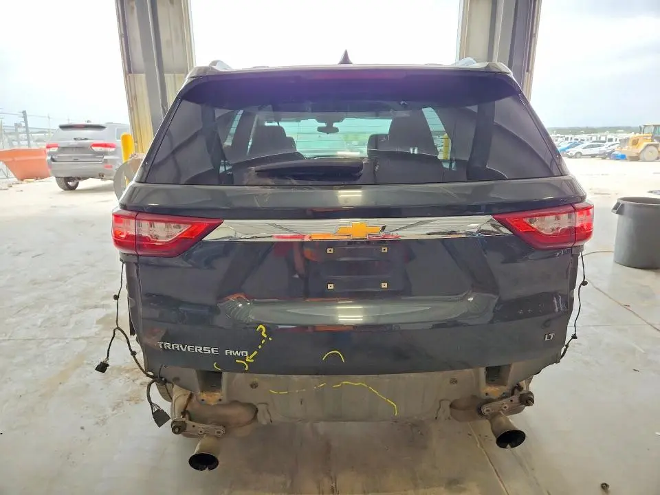2018 CHEVROLET TRAVERSE LT  