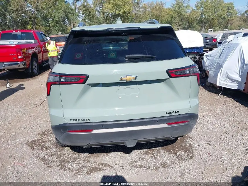 2025 CHEVROLET EQUINOX FWD LT