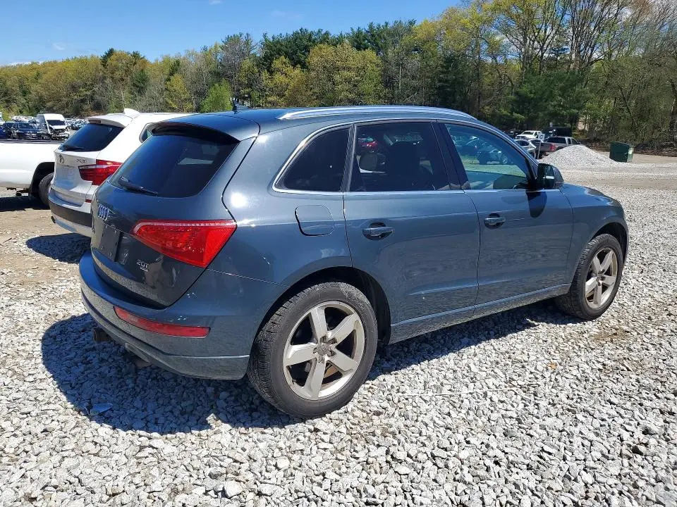 2011 AUDI Q5 PREMIUM PLUS  