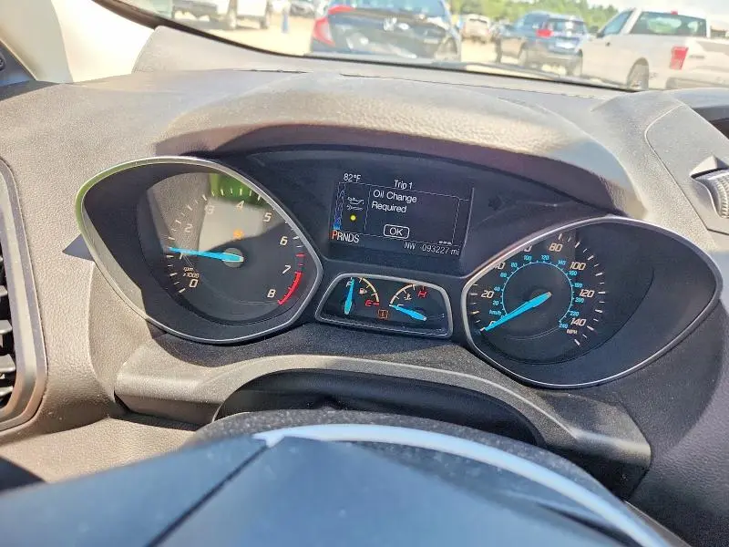 2016 FORD ESCAPE S  