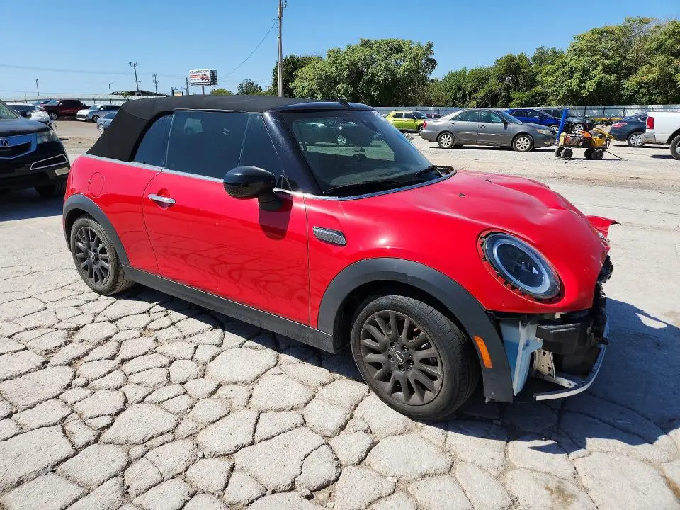 2024 MINI COOPER   