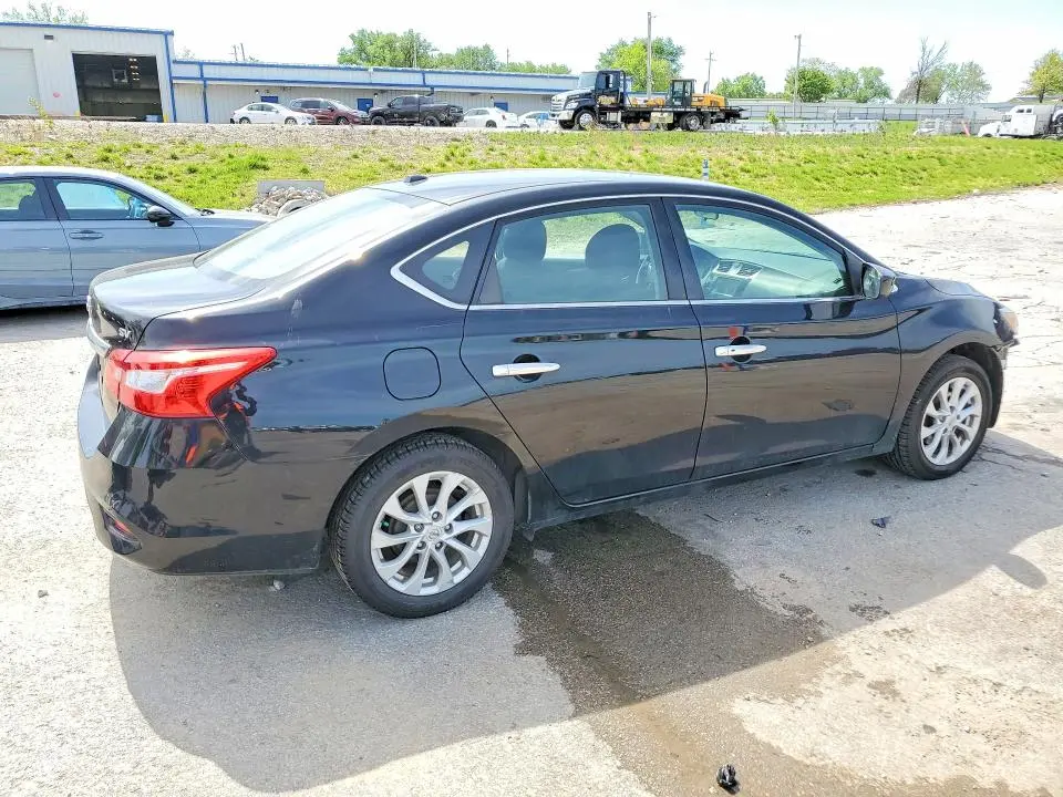 2019 NISSAN SENTRA SV  