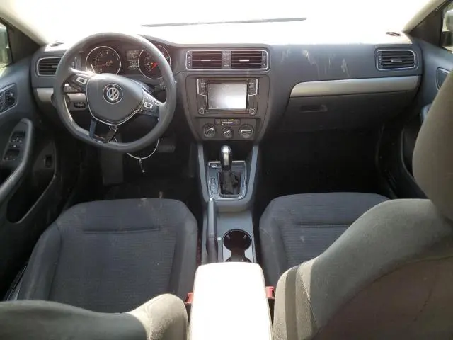 2016 VOLKSWAGEN JETTA SE  