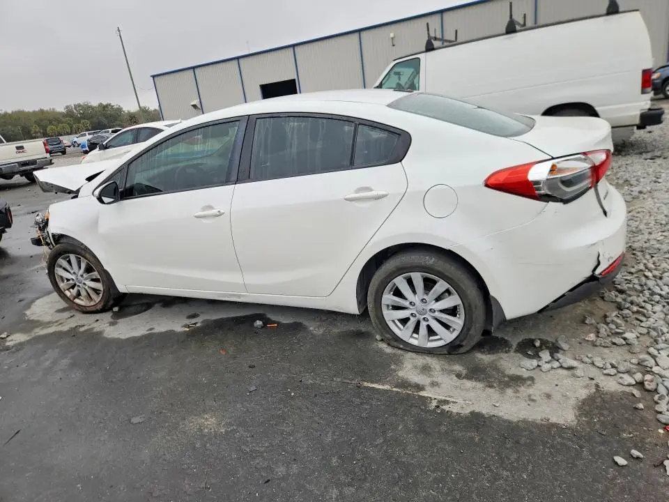2014 KIA FORTE LX  
