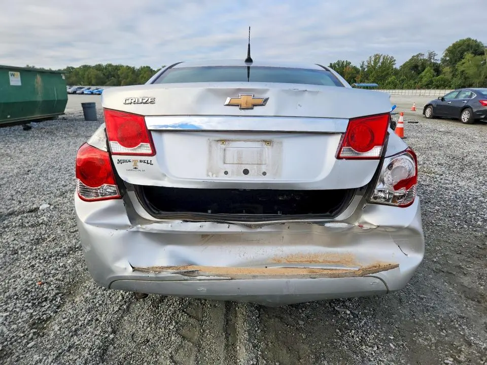 2012 CHEVROLET CRUZE LS  