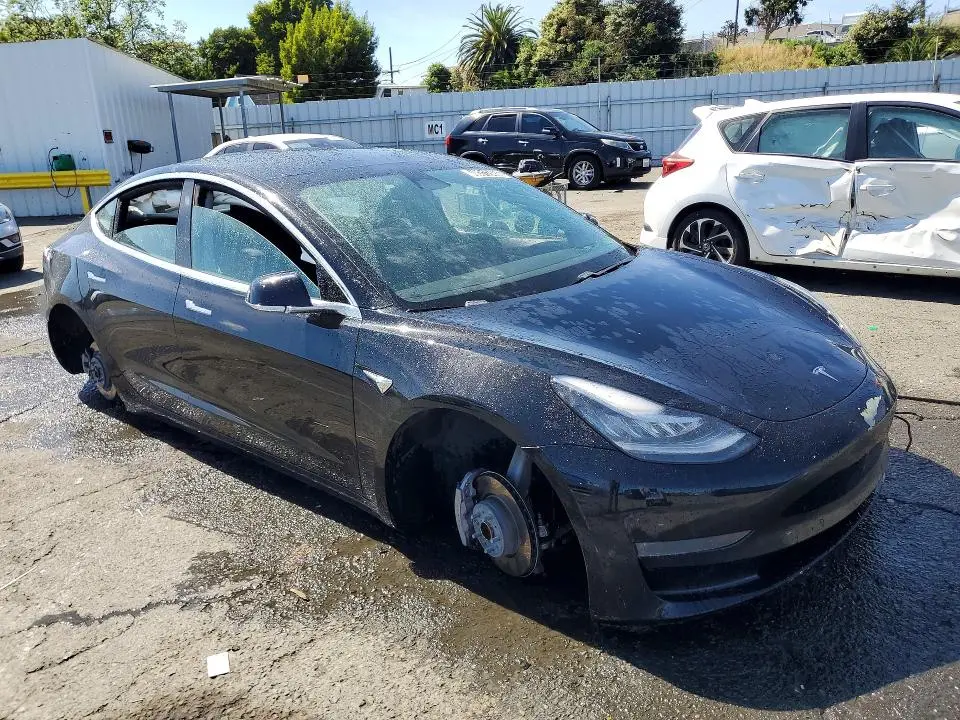 2019 TESLA MODEL 3   