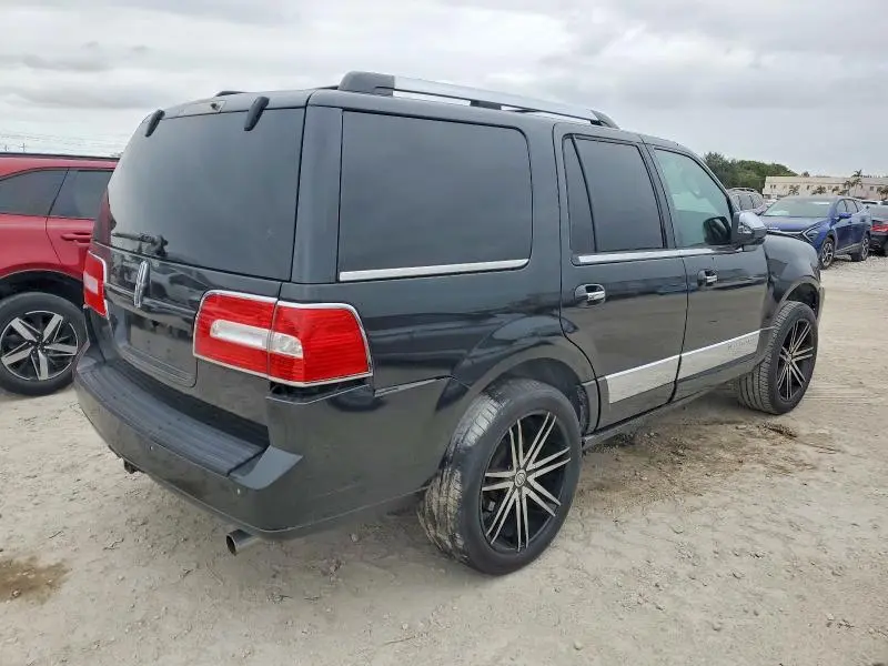 2014 LINCOLN NAVIGATOR   