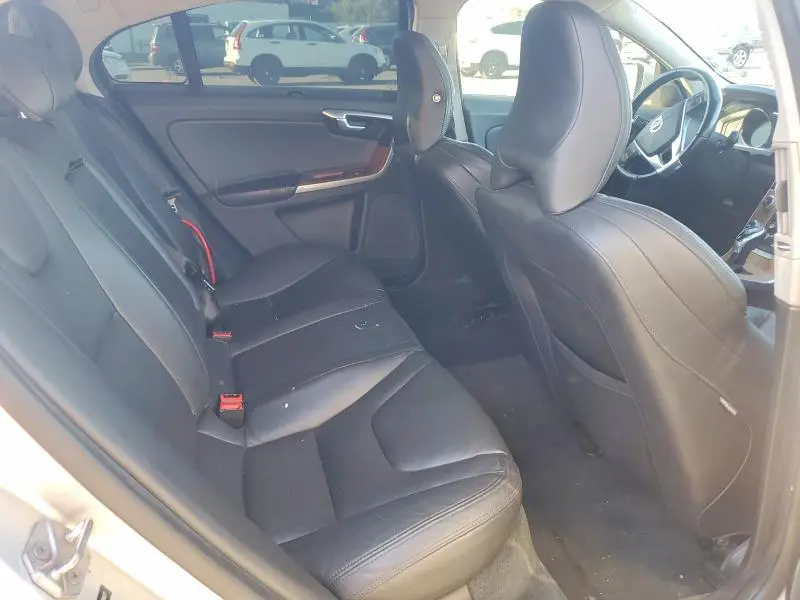 2016 VOLVO S60 PREMIER  