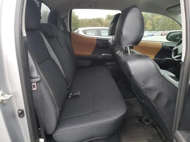 2017 TOYOTA TACOMA DOUBLE CAB  