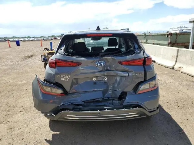 2023 HYUNDAI KONA SE  
