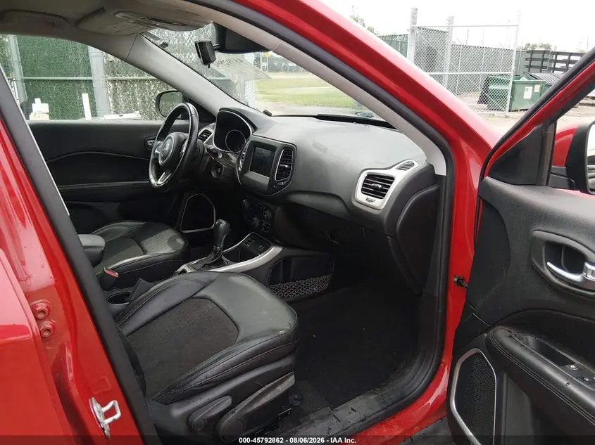 2020 JEEP COMPASS LATITUDE FWD