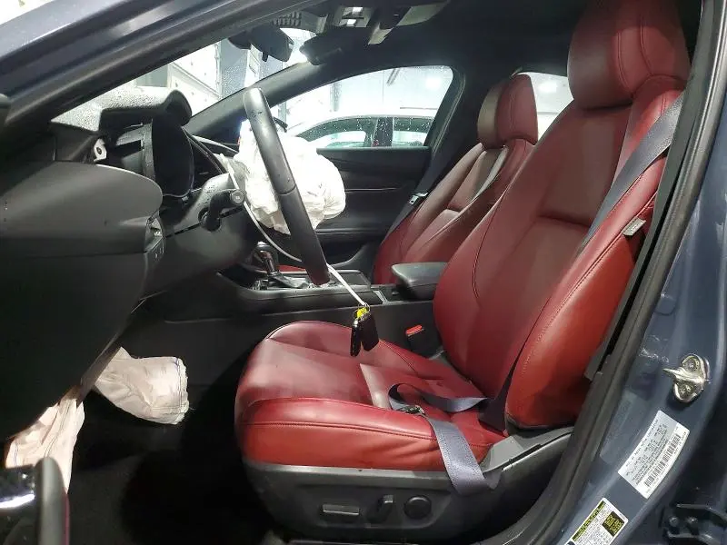 2024 MAZDA 3 PREFERRED  