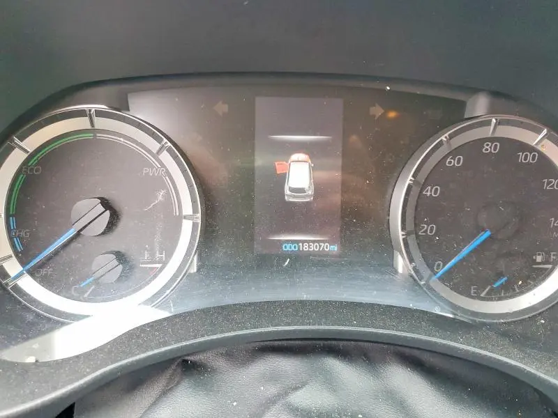 2022 TOYOTA HIGHLANDER HYBRID LE  