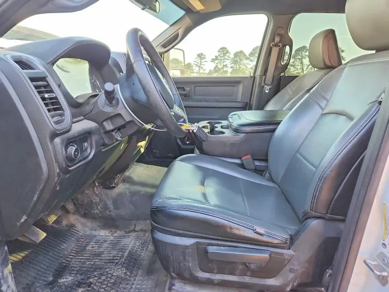 2023 RAM 2500 TRADESMAN  