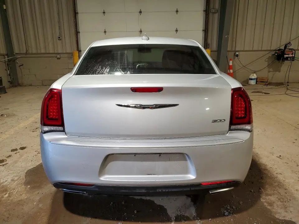 2019 CHRYSLER 300 TOURING  