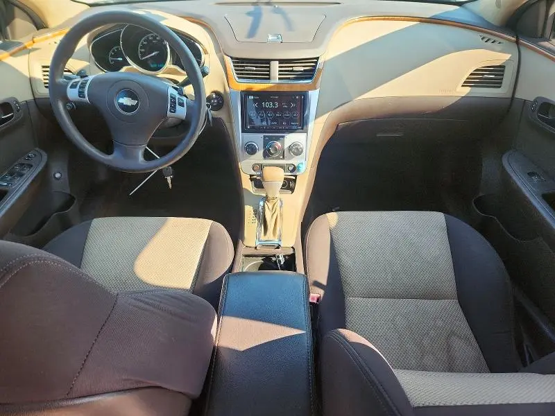 2010 CHEVROLET MALIBU 1LT  
