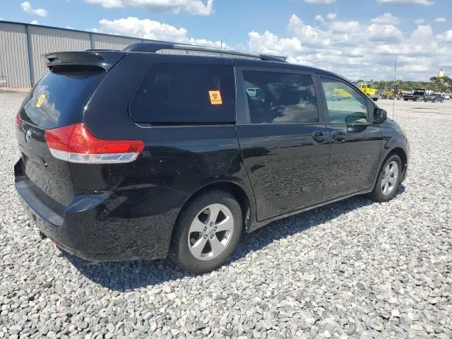 2011 TOYOTA SIENNA LE  