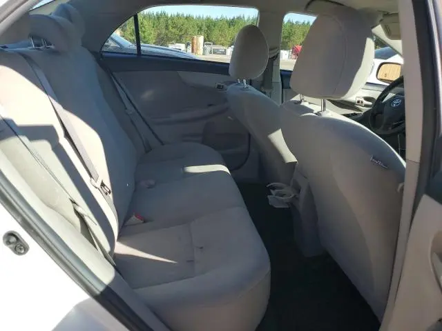 2013 TOYOTA COROLLA BASE  