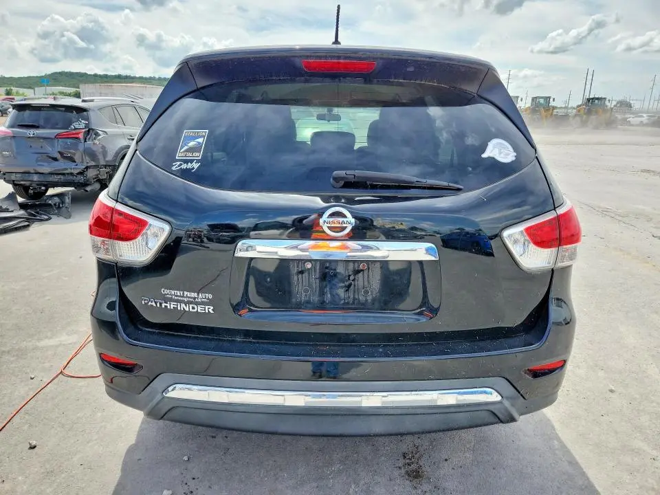 2014 NISSAN PATHFINDER S  