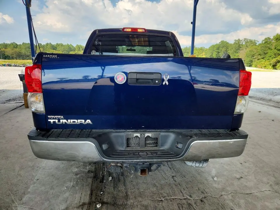 2011 TOYOTA TUNDRA CREWMAX SR5  