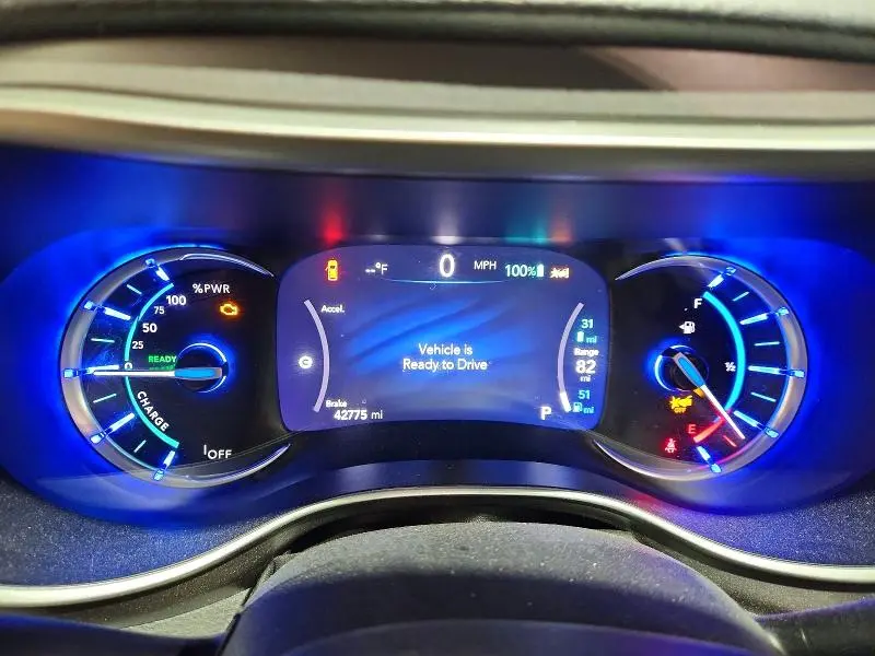 2023 CHRYSLER PACIFICA HYBRID TOURING L  