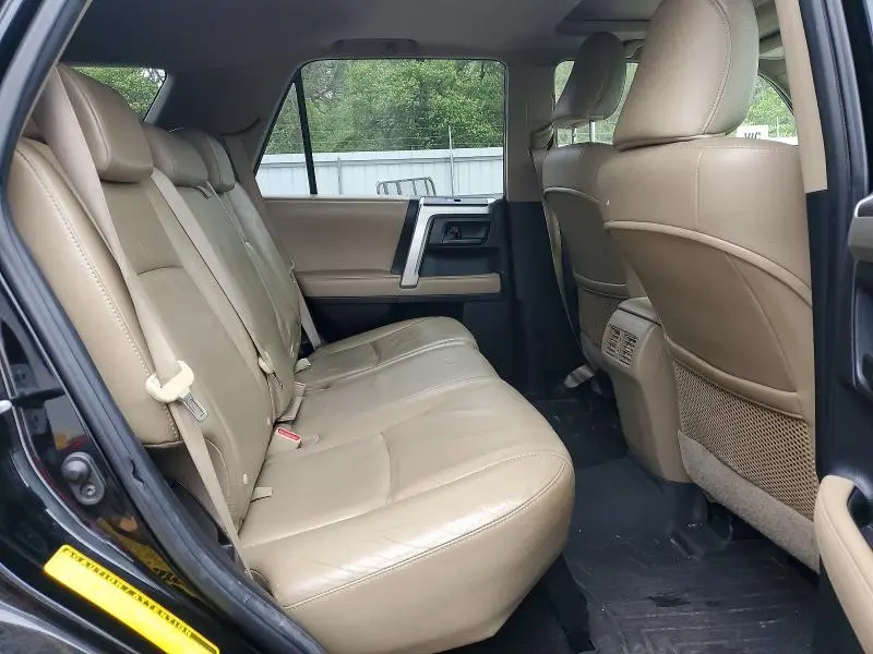 2010 TOYOTA 4RUNNER SR5  
