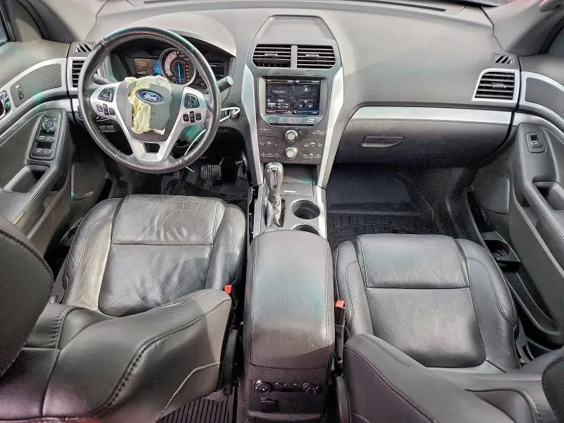 2011 FORD EXPLORER XLT  