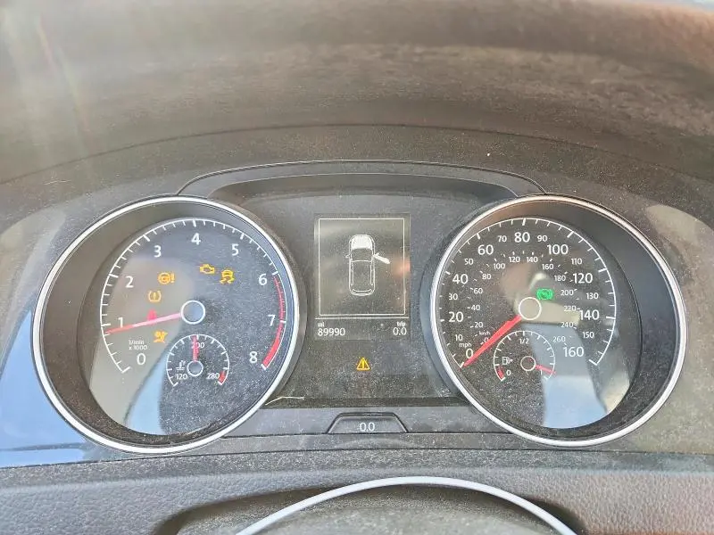 2021 VOLKSWAGEN GOLF   
