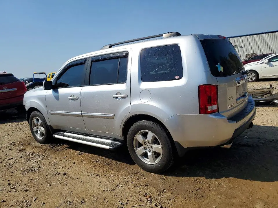 2011 HONDA PILOT EX  