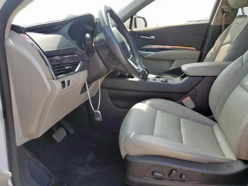 2022 CADILLAC XT4 LUXURY  