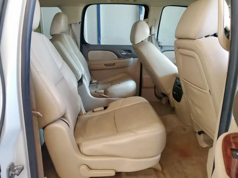 2013 CHEVROLET SUBURBAN C1500 LTZ  