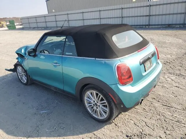 2018 MINI COOPER   