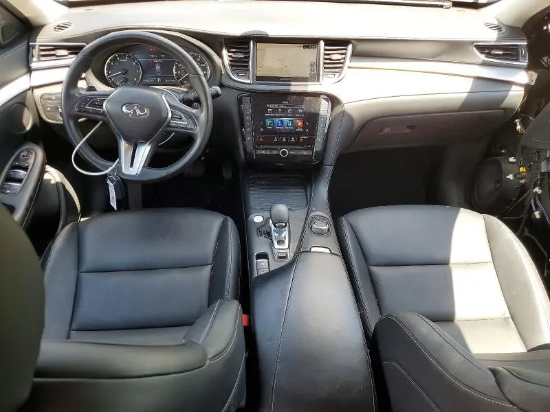 2020 INFINITI QX50 LUXE  
