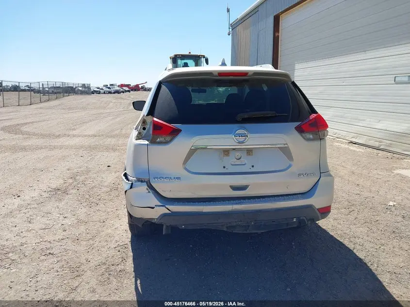 2017 NISSAN ROGUE SV
