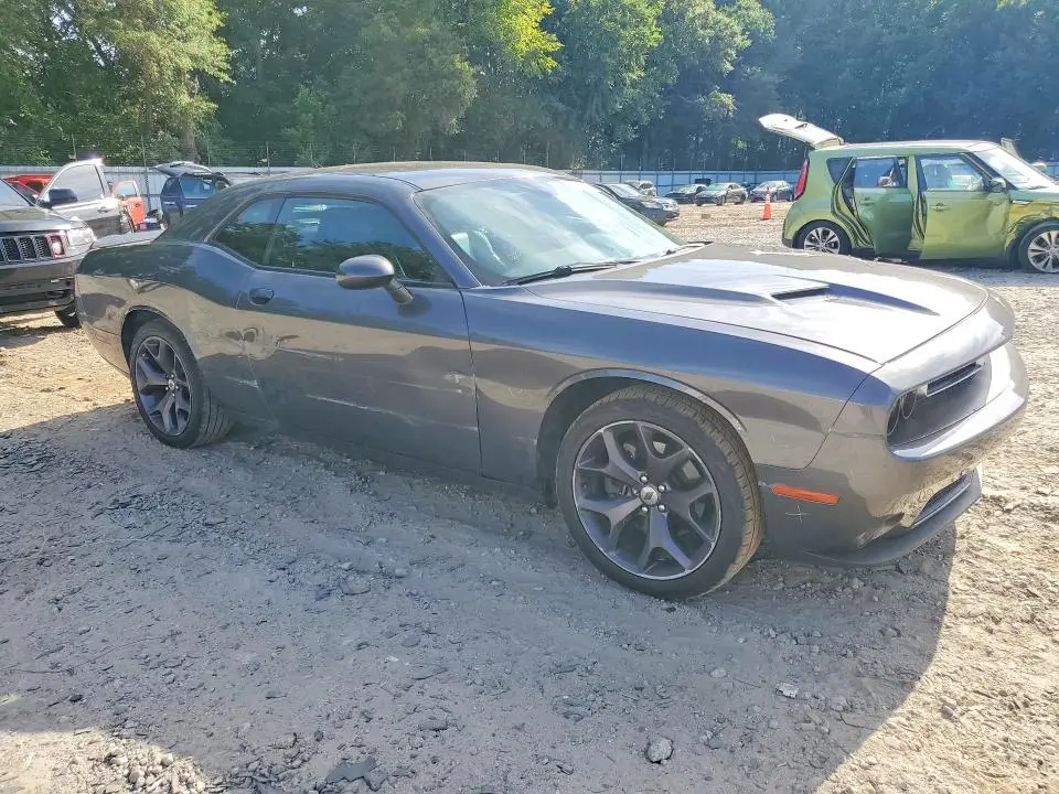 2019 DODGE CHALLENGER SXT  