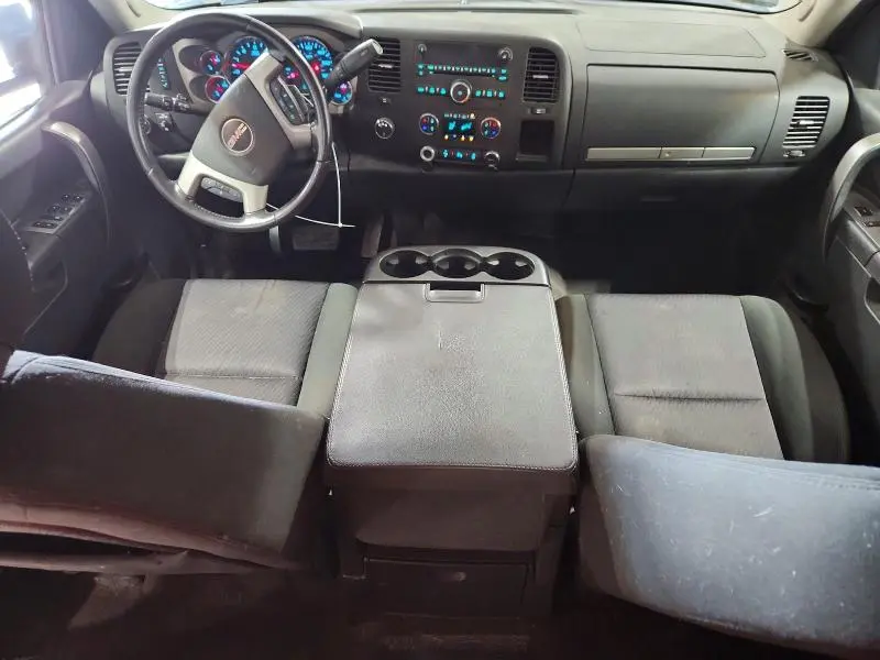 2013 GMC SIERRA K2500 SLE  