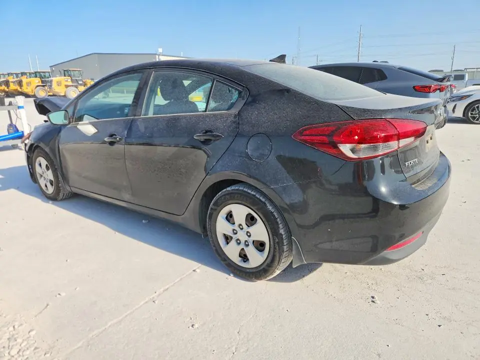 2018 KIA FORTE LX  