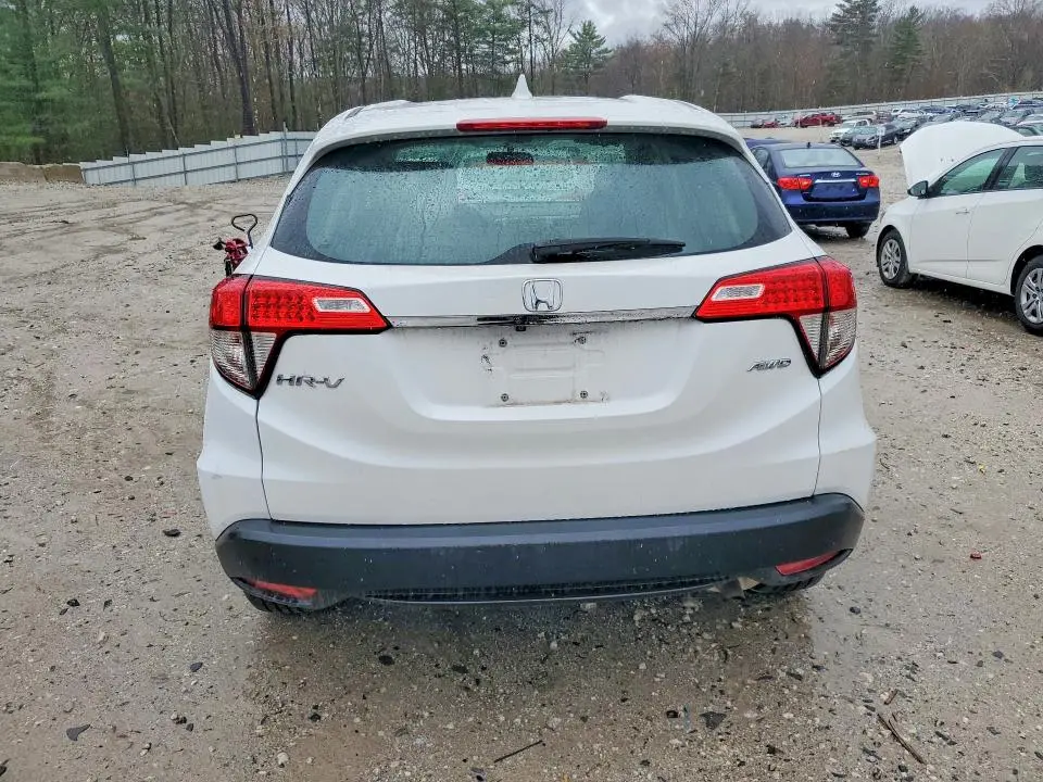 2020 HONDA HR-V LX  