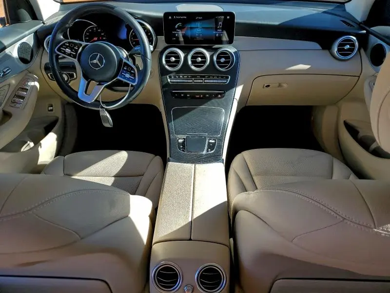 2020 MERCEDES-BENZ GLC 300  