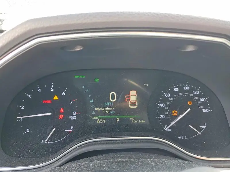 2019 TOYOTA AVALON XLE  