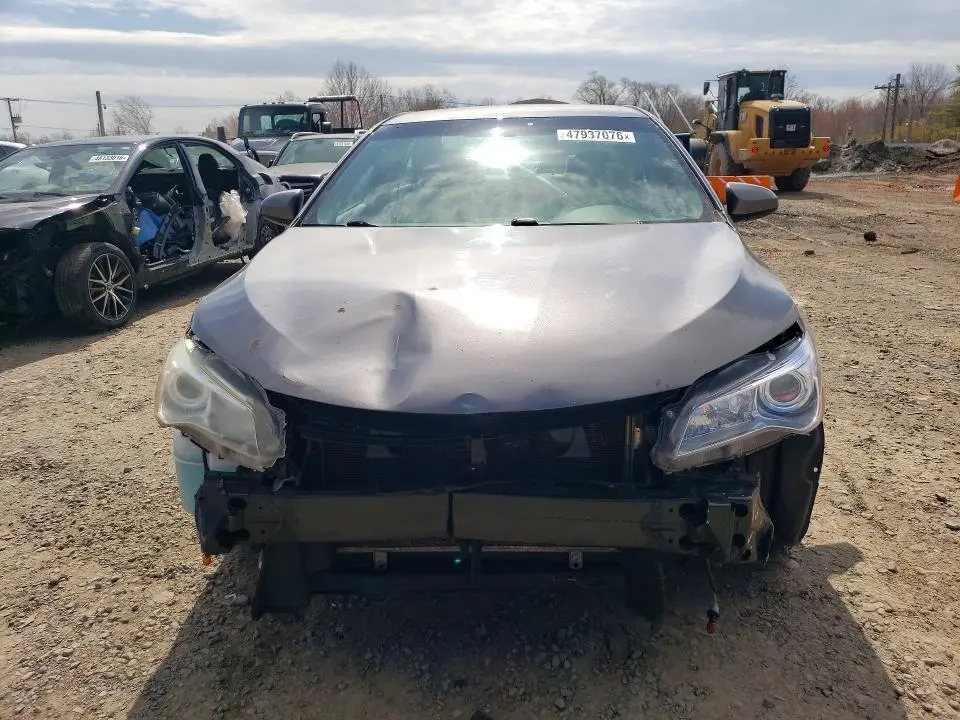 2017 TOYOTA CAMRY LE  