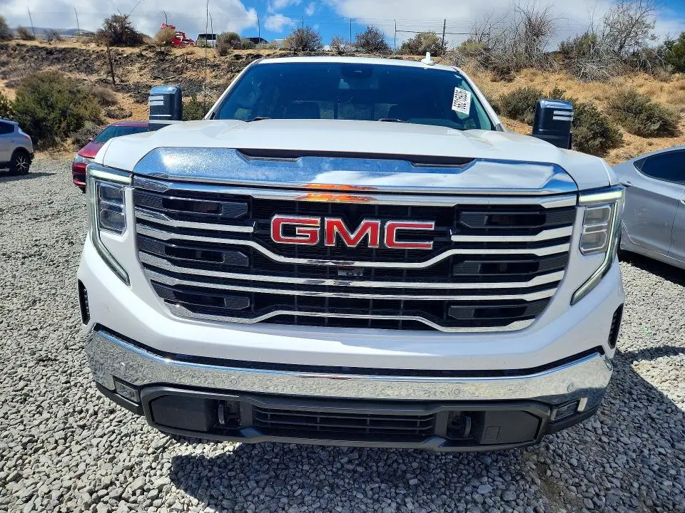 2024 GMC SIERRA K1500 SLT  