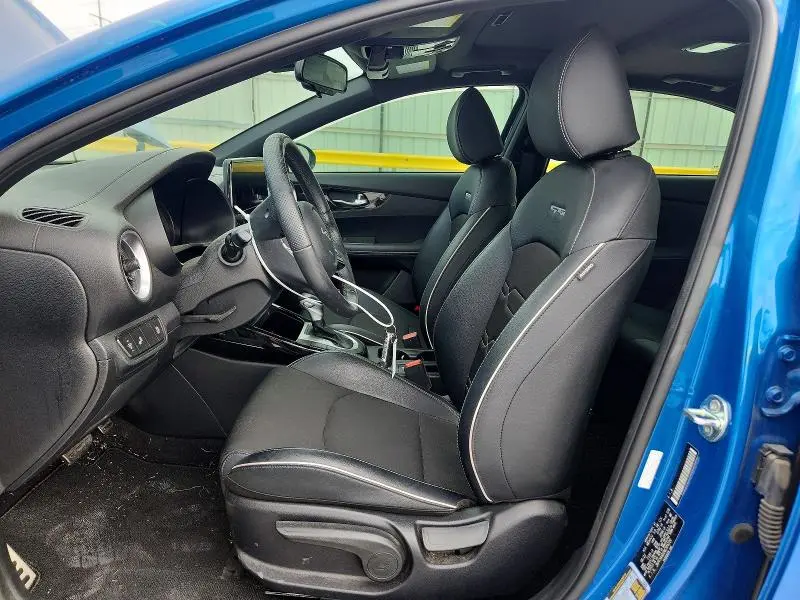 2022 KIA FORTE GT LINE  