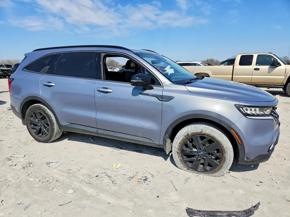 2021 KIA SORENTO S  