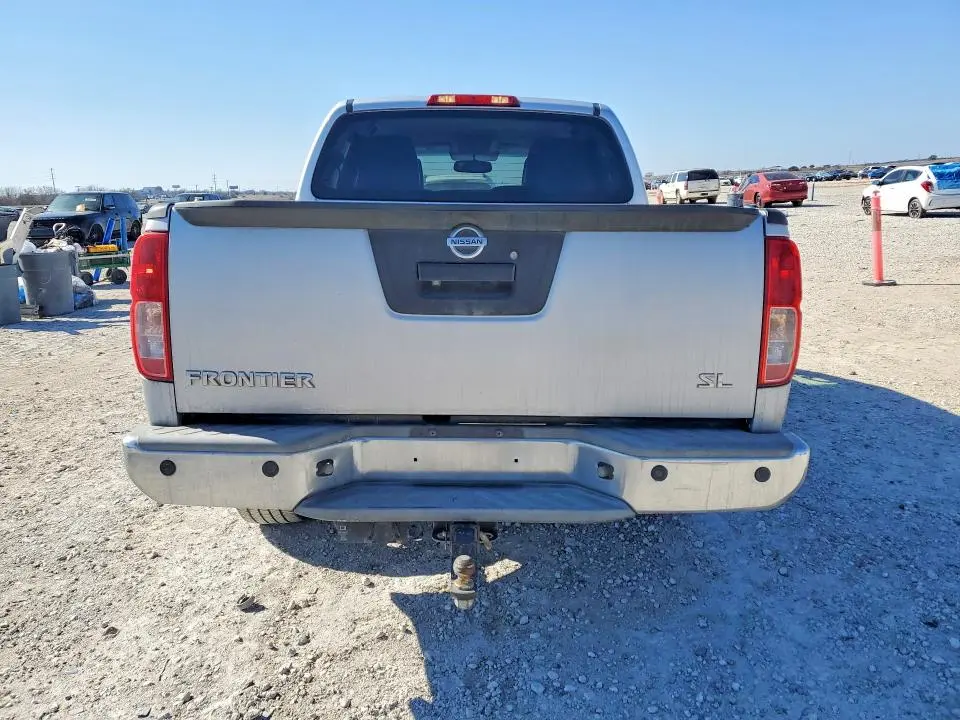 2013 NISSAN FRONTIER S  