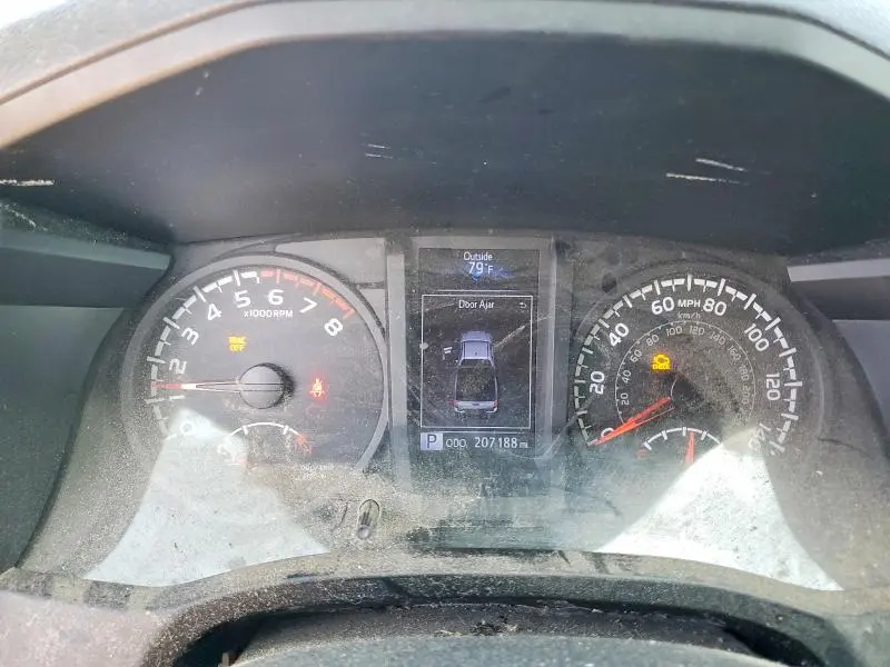 2018 TOYOTA TACOMA SR  