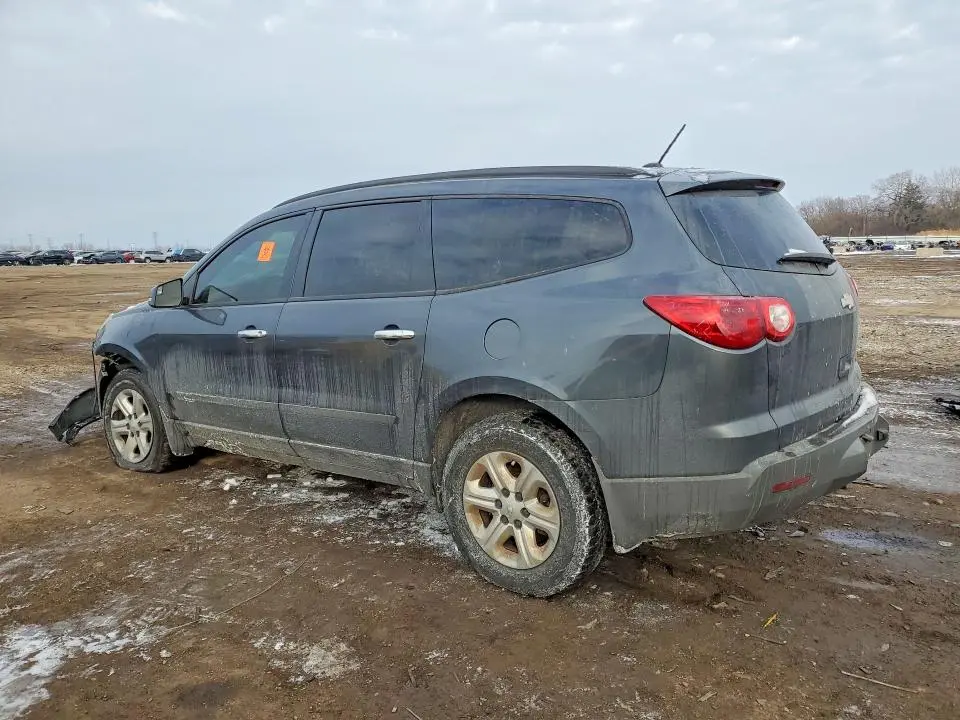 2012 CHEVROLET TRAVERSE LS  
