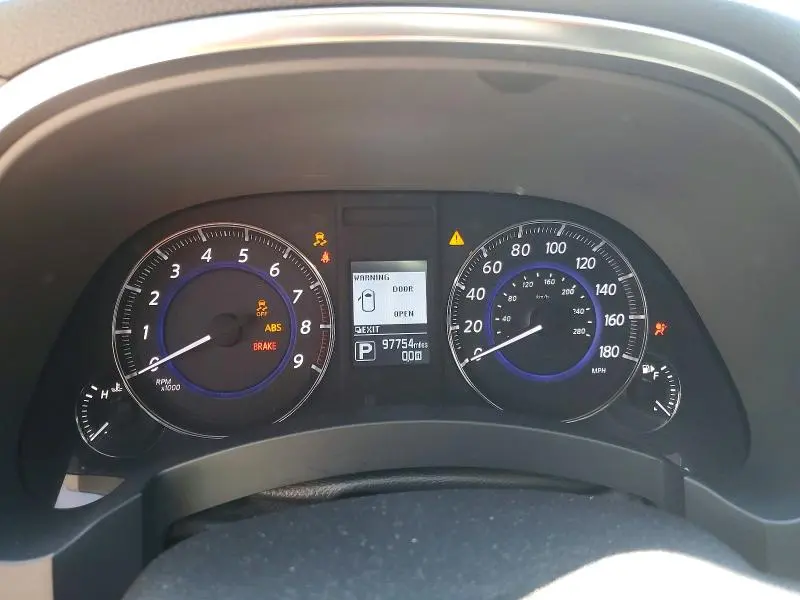 2017 INFINITI QX70 BASE  