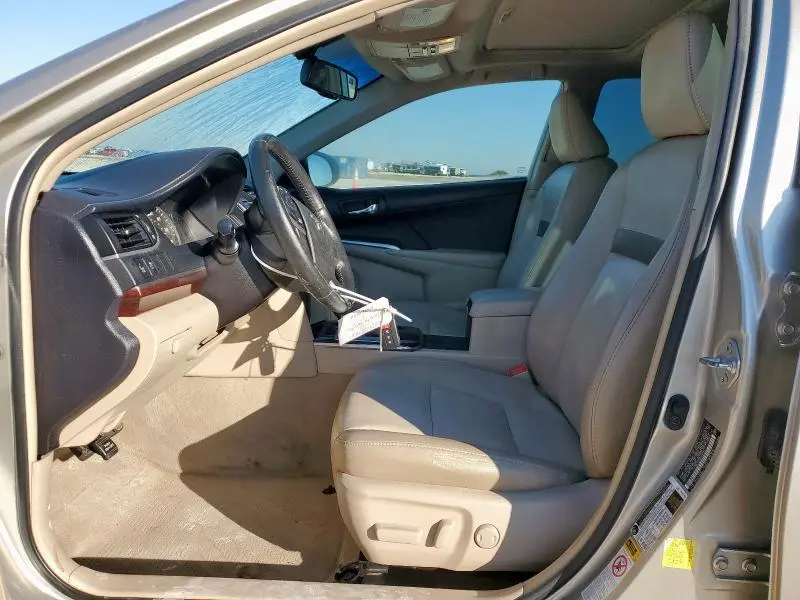 2014 TOYOTA CAMRY   