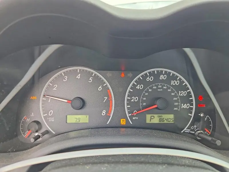 2013 TOYOTA COROLLA L  